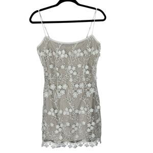 Lucy in the Sky Dress Mini Bodycon Floral Sequined Lace White Size L
